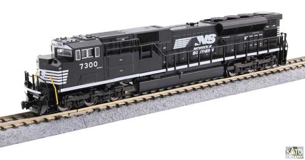 N SD70ACu NS #7300 (Cab HL) w/ DCC