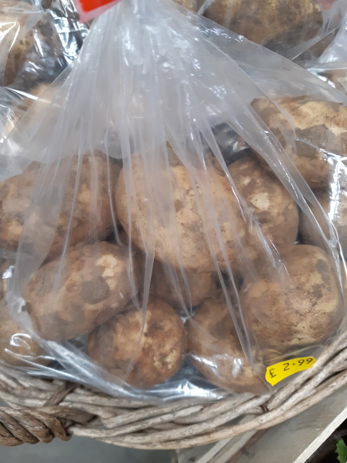 Potatoes maris piper 2.5kg (Local NEW SEASON)