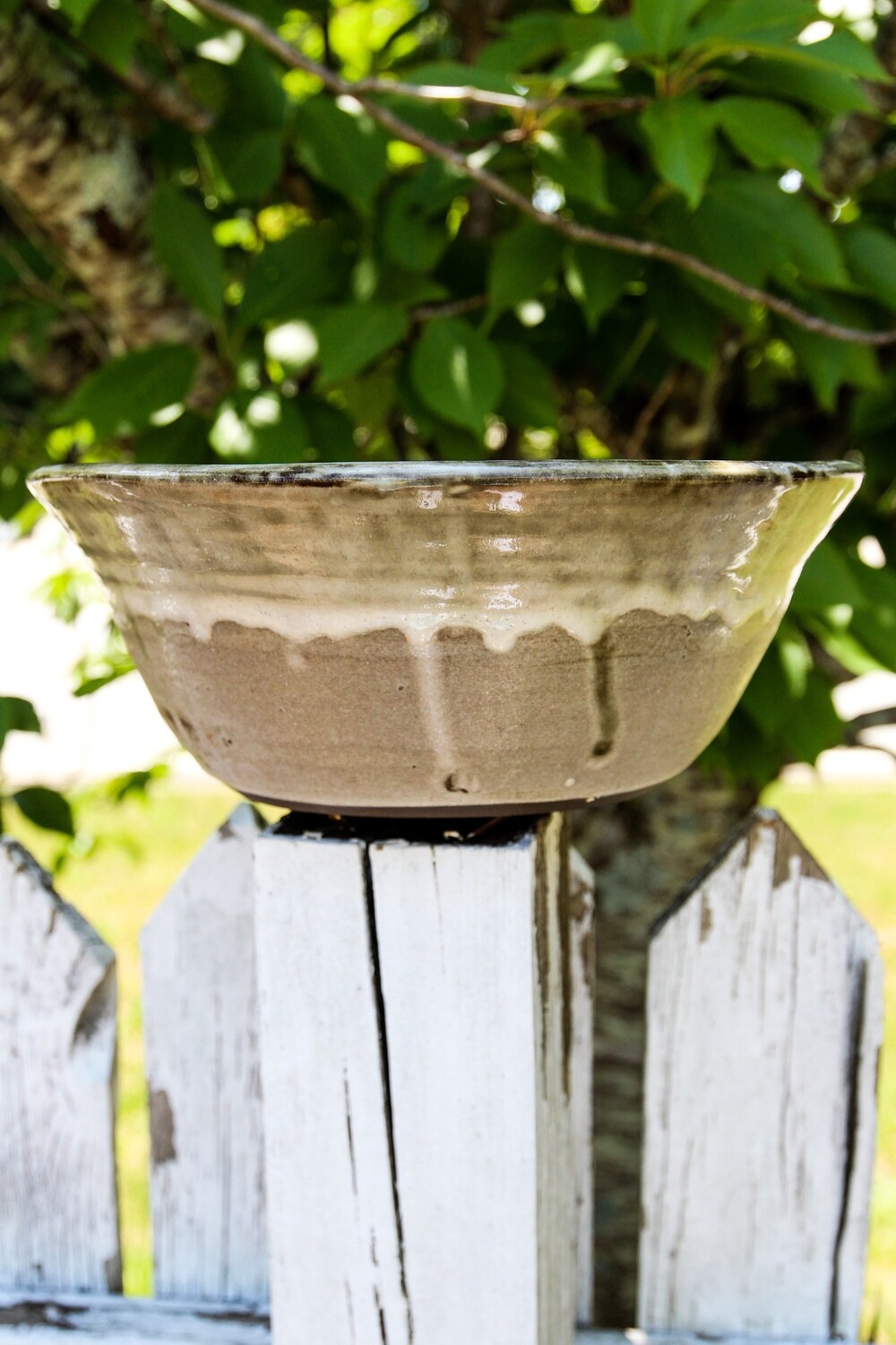 off white huge mixing bowl