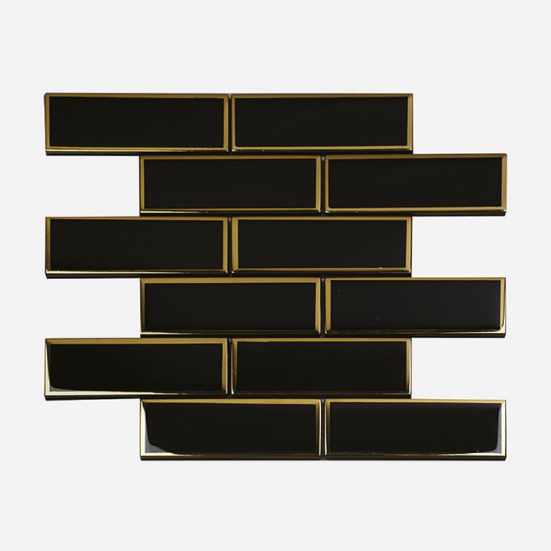 Metro Black &amp; Gold