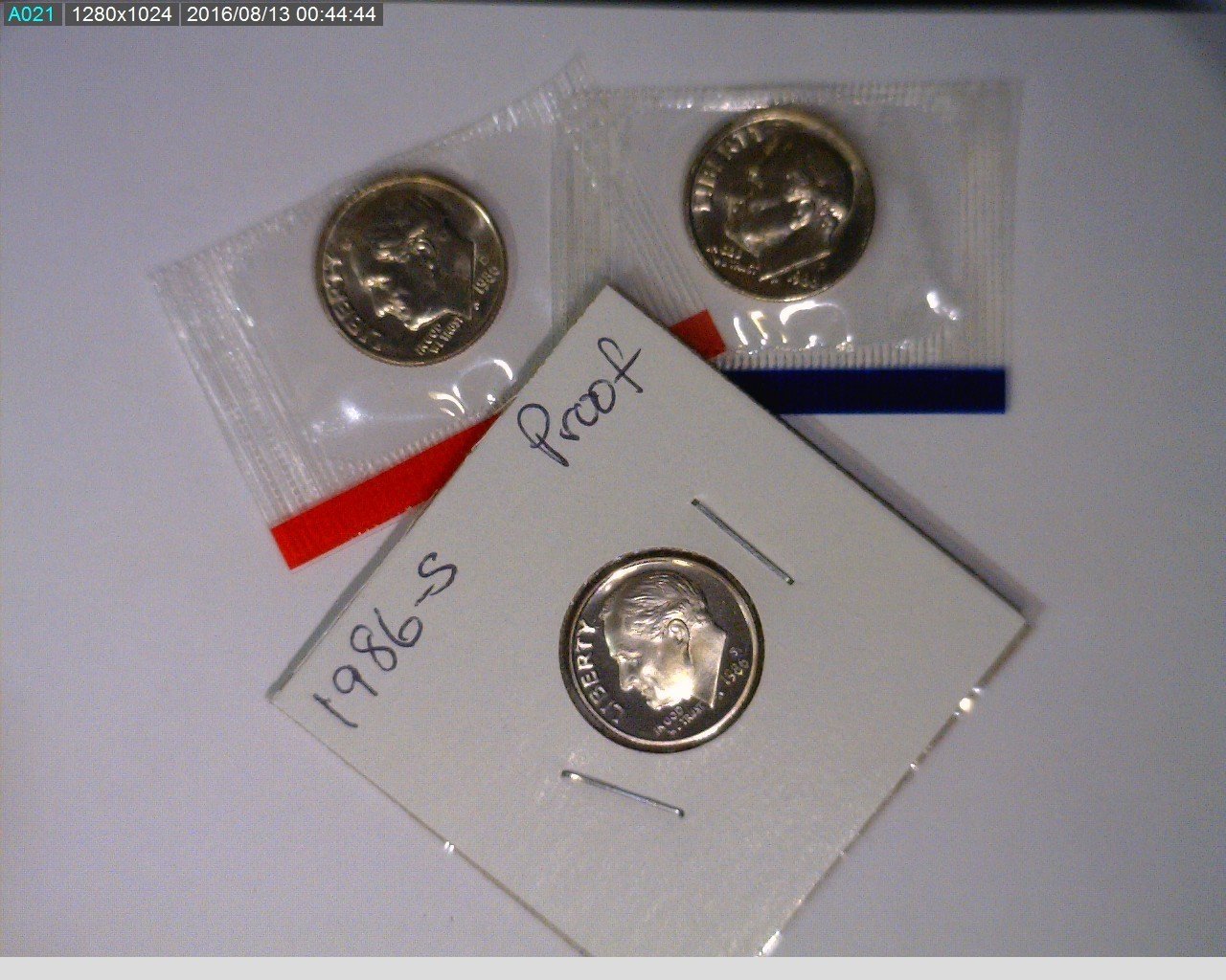 1986 P D S 10C Roosevelt Dimes Unc in mint cello and proof