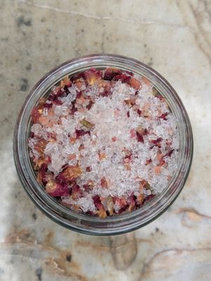 BATH SALTS