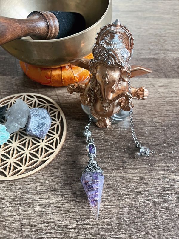 🔮 Pendule Conique en Cristal de Roche &amp; Améthyste