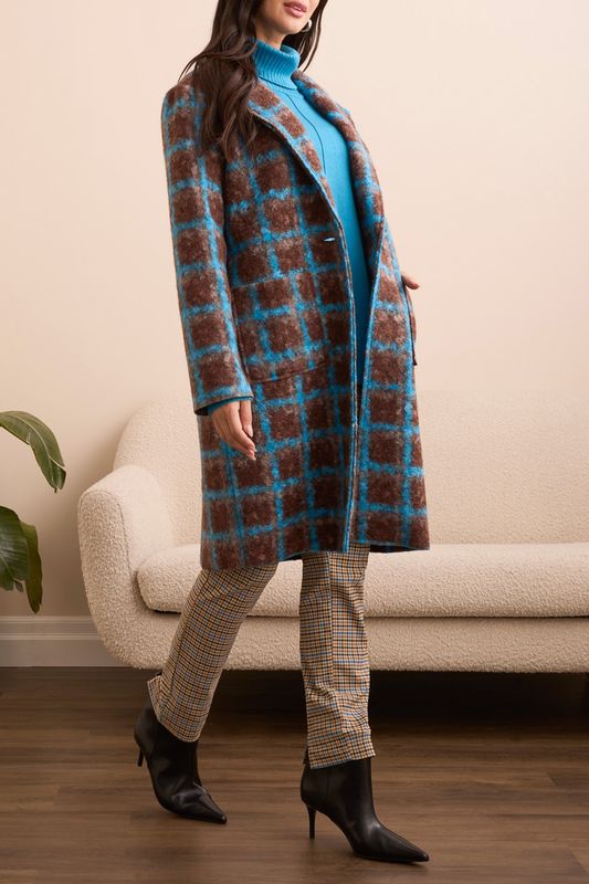 BUTTON-FRONT COAT