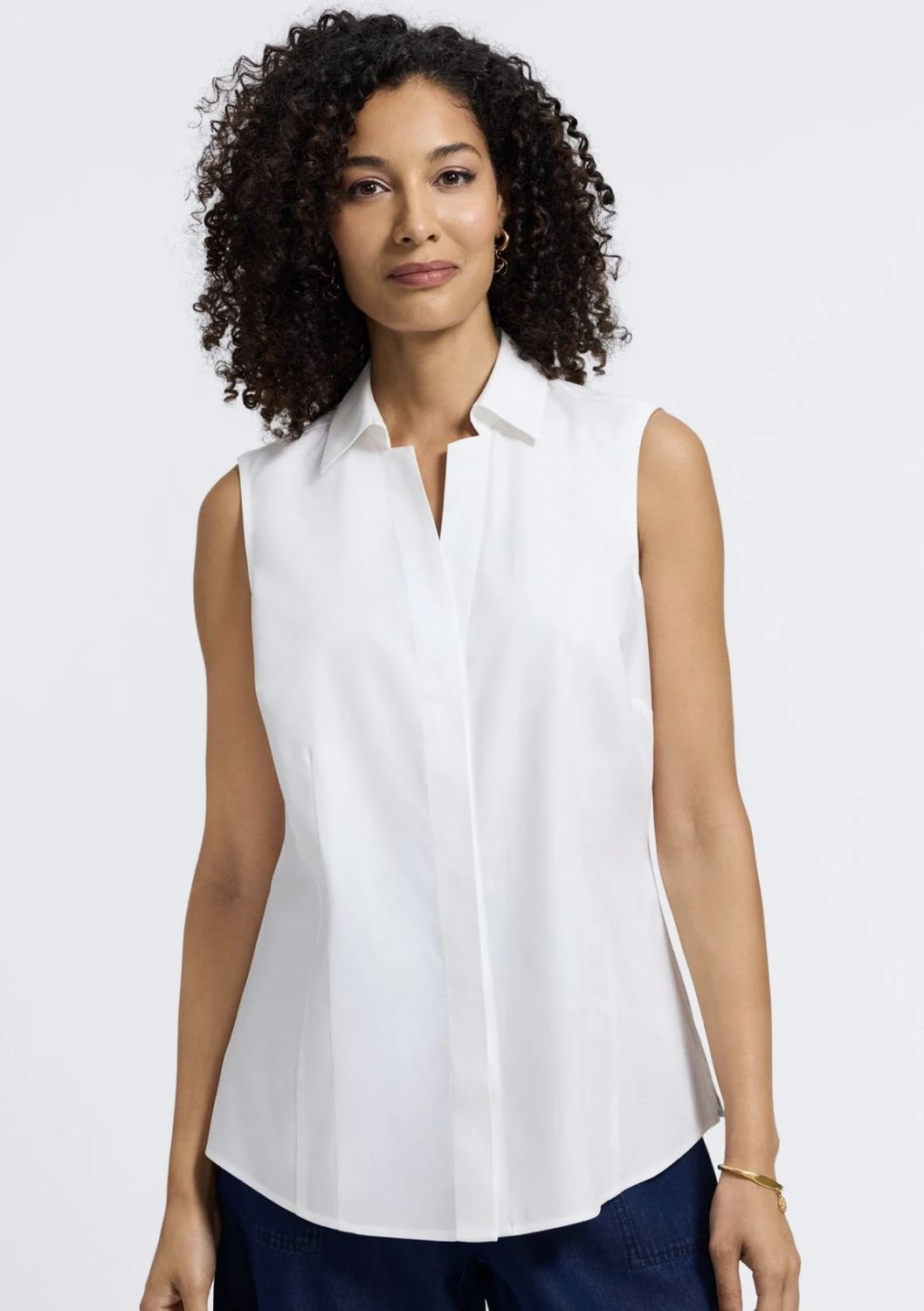 THE TAYLOR SLEEVELESS BLOUSE