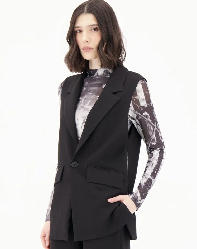 SLEEVELESS NOTCH COLLAR BLAZER