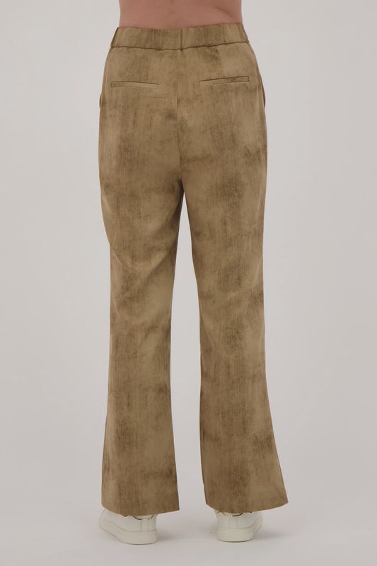 STRAIGHT LEG PANT
