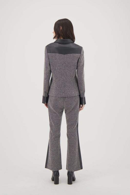 SPECKLED FIT AND FLARE PANT