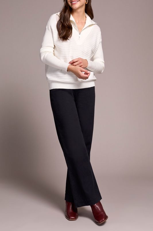 SOFT ZIP-UP V-NECK SWEATER