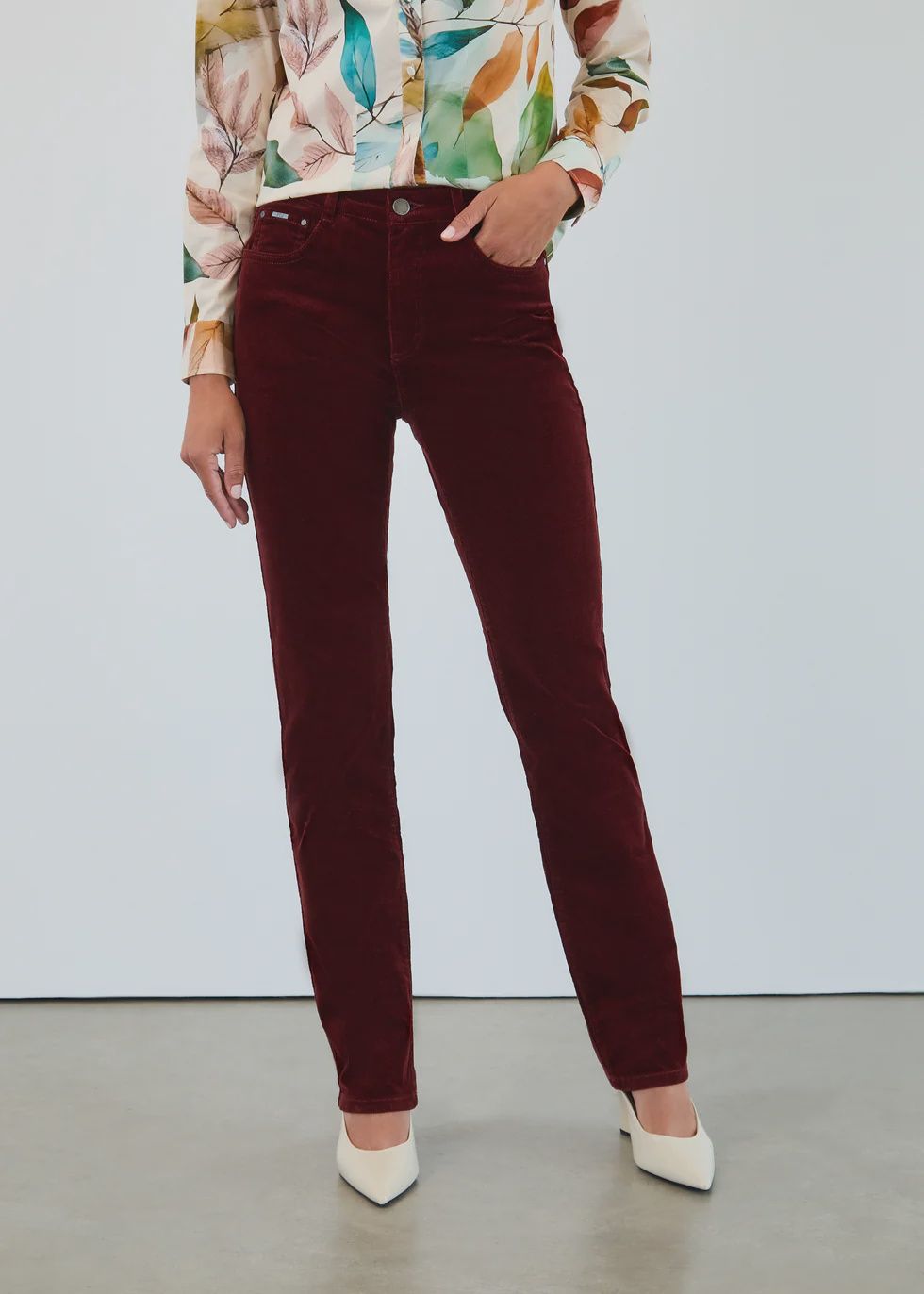 SUZANNE STRAIGHT LEG (BURGANDY), Size: 10P