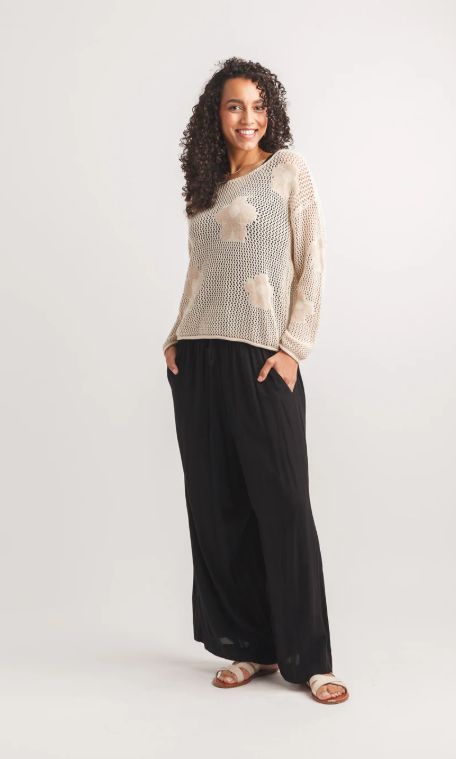 DAISY KNIT SWEATER