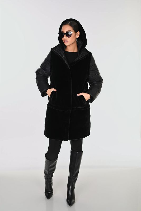 BLACK PUFFER COAT