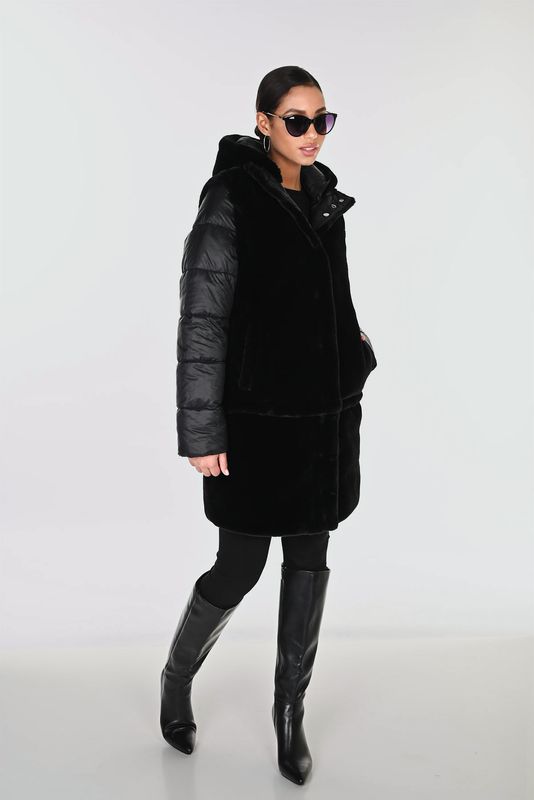 BLACK PUFFER COAT