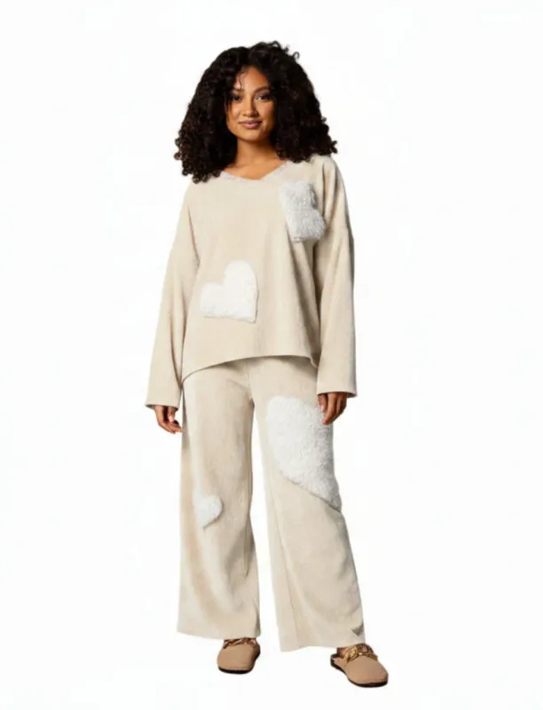 BEIGE FAUX FUR HEART PANT