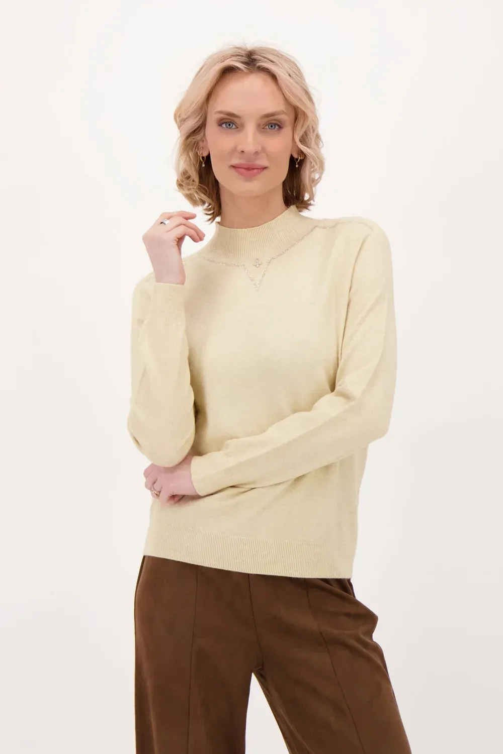 MOCK NECK SWEATER WIITH NECKLINE HOT FIX BEADS