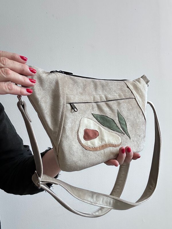 Nerka z aplikacją patchworkową Gruszki