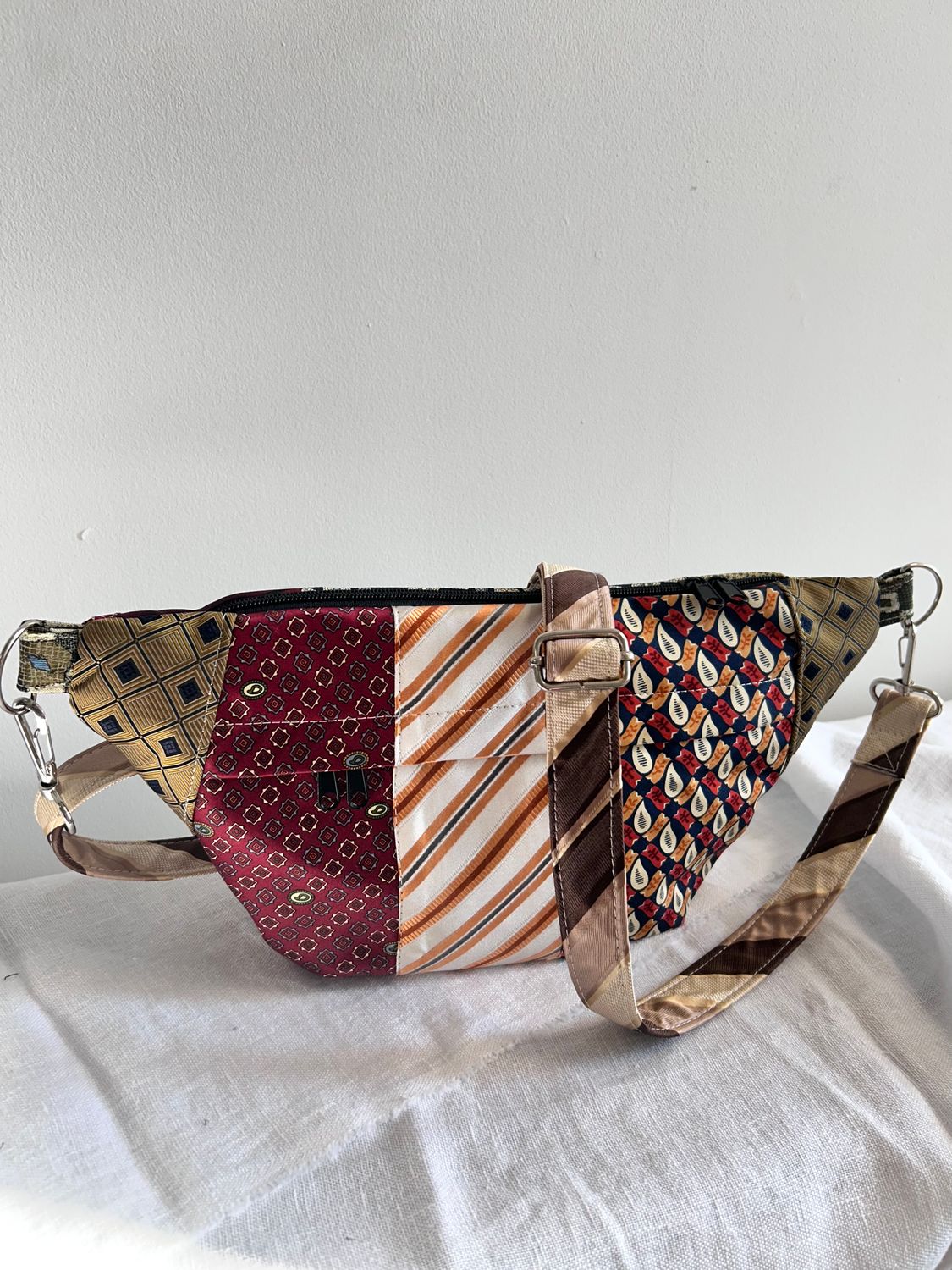 Nerka w kolorach bordo i złota #3