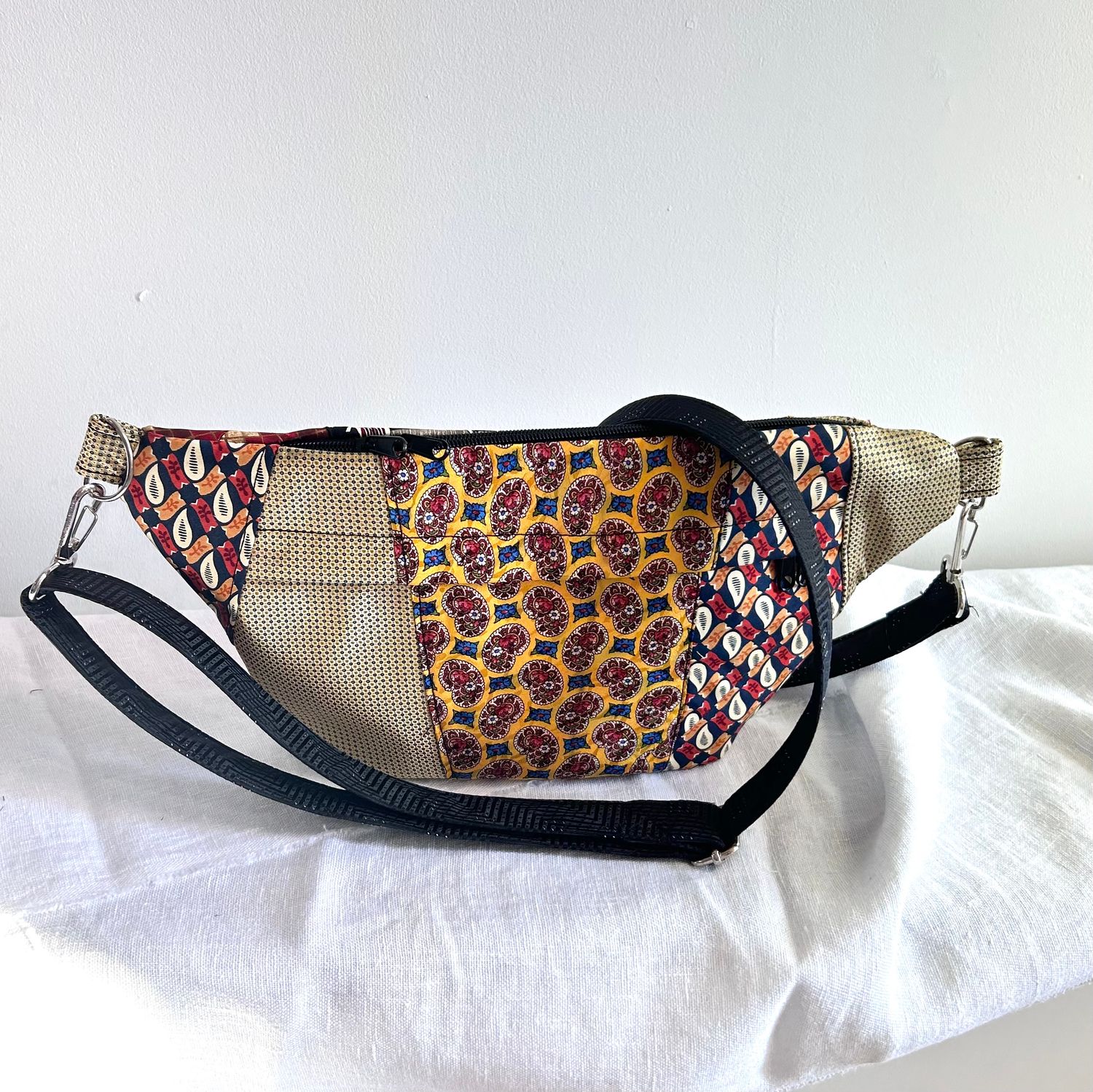 Nerka w kolorach bordo, żółci i złota #4