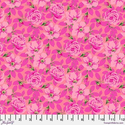 FreeSpirit Fabrics Nation of Flowers PWMN052.Pink
