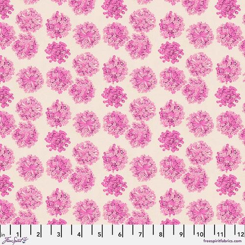 FreeSpirit Fabrics Nation of Flowers PWMN057.Pink