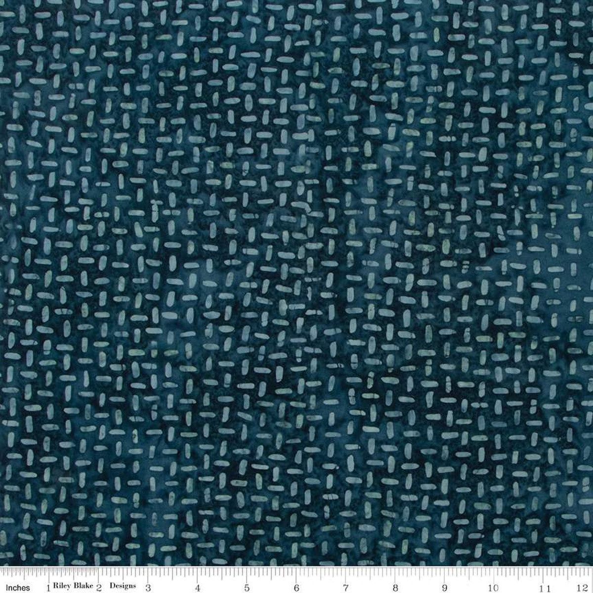Riley Blake Designs Expressions Batiks Bayou Blues BTHH1242 League