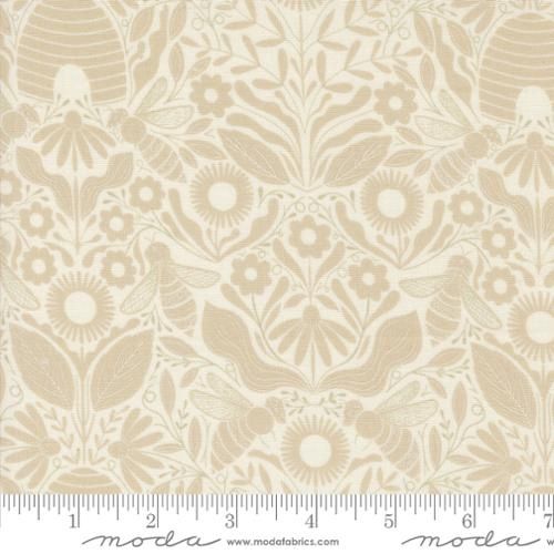 Moda Fabrics Bee Garden 48414 11 Porcelain