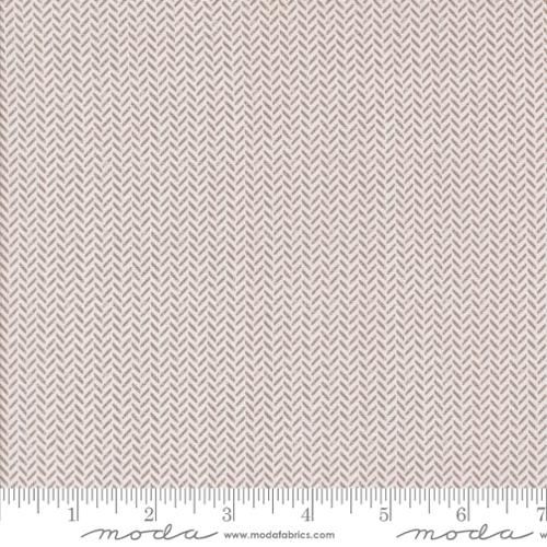 Moda Fabrics Berry and Pine 5246 11 Snow