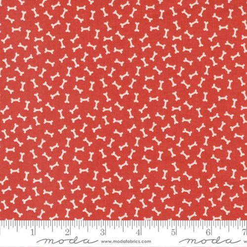 Moda Fabrics Dog Daze 20844 17 Red
