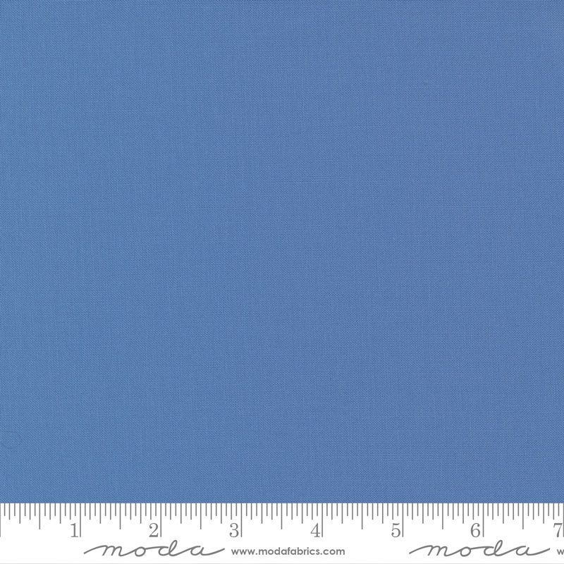 Moda Fabrics Bella Solids 9900 122 Betty&#39;s Blue