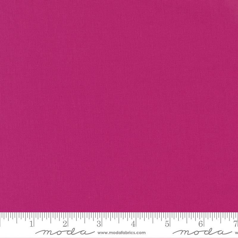 Moda Fabrics Bella Solids 9900 214 Berrylicious