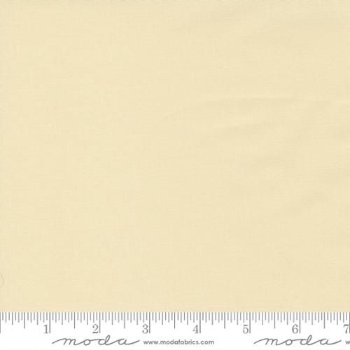 Moda Fabrics Bella Solids 9900 67 Fig Tree Cream