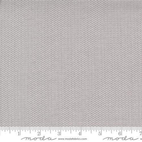 Moda Fabrics Itty Bitty Background Gatherings 49280 13 Grey