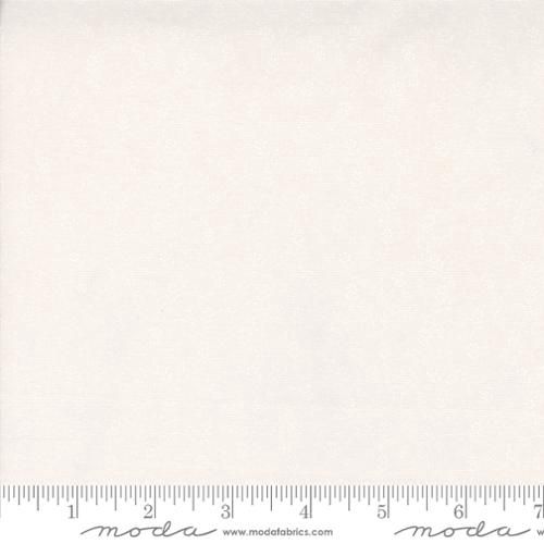 Moda Fabrics Itty Bitty Background Gatherings 49288 11 White on White