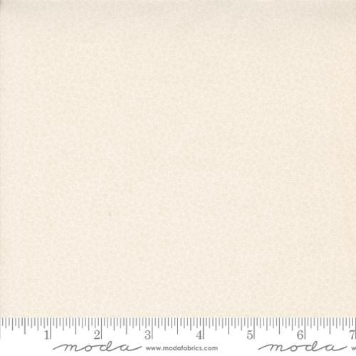 Moda Fabrics Itty Bitty Background Gatherings 49285 15 Porcelain