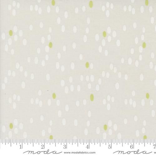Moda Fabrics Olive You 1882 11 Fog