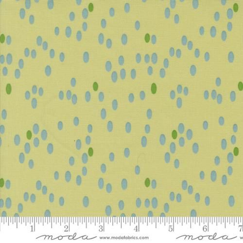 Moda Fabrics Olive You 1882 16 Light Lime
