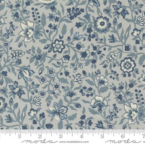 Moda Fabrics Sacre Bleu 13971 15 Ciel Blue