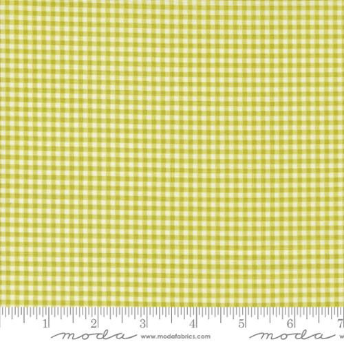 Moda Fabrics Shine 55676 16 Grass