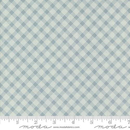 Moda Fabrics Snowman Gatherings IV 49254 13 Frozen Snow