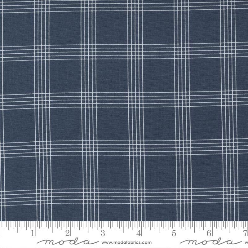 Moda Fabrics Nantucket Summer 55262 13 Navy