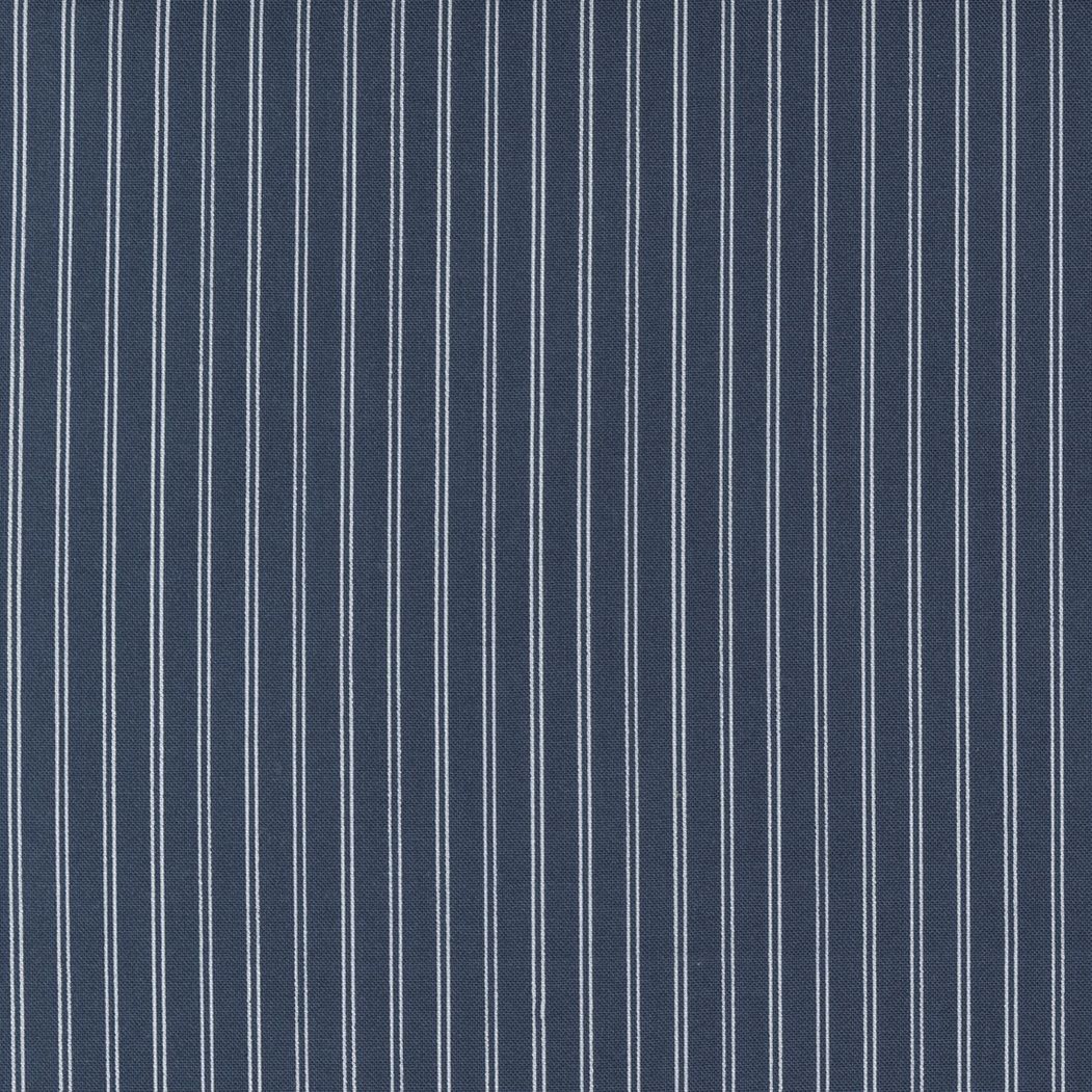 Moda Fabrics Nantucket Summer  55267 13 Navy