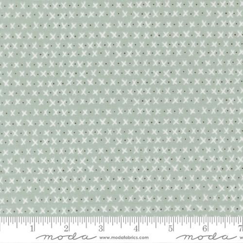 Moda Fabrics Lucky  55705 22 Sky