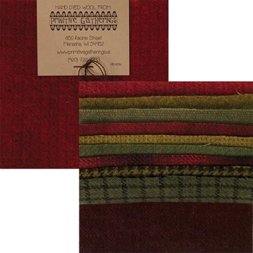 Primitive Gatherings Wool 5&quot; Charm PRI 6014 Holiday