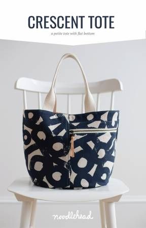 Noodlehead Crescent Tote Pattern AG-545