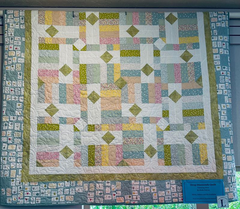 Drop Diamonds Shine Quilt Kit