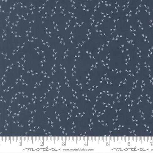 Moda Fabrics The Henhouse 48438 18 Denim