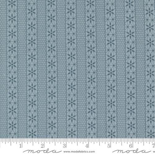Moda Fabrics Snowman Gatherings IV 49252 12 Frozen Online