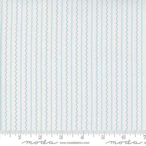 Moda Fabrics Mixed Bag of Bonbons 18257 11 White Blue Online