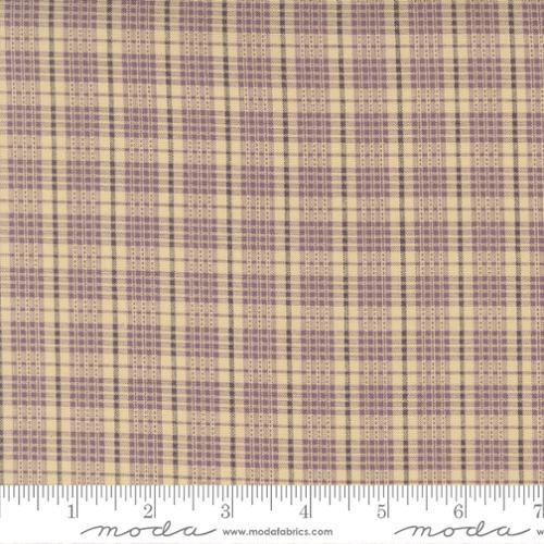 Moda Fabrics Wild Orchid  2776 16 Moth Online