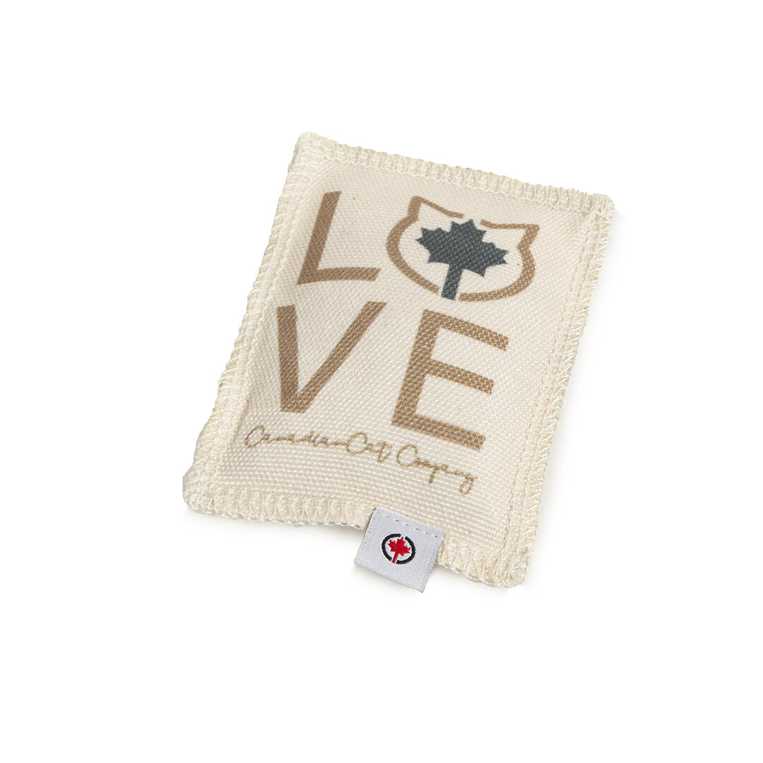 Katzenkissen LOVE · beige-braun · 5g Katzenminze